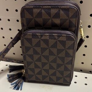 Geometric Patterned Crossbody Bag
